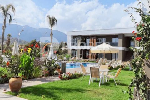Коммерческая недвижимость  1800м2 в Кемере, Анталья, Турция №111775