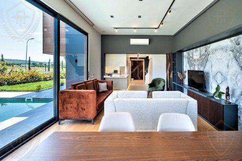 Villa  4+1  İstanbul, Türkiye №131196 - 11