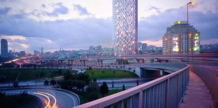 آپارتمان در Istanbul ، ترکیه 2 خوابه ، 76 متر مربع. شماره 147886
