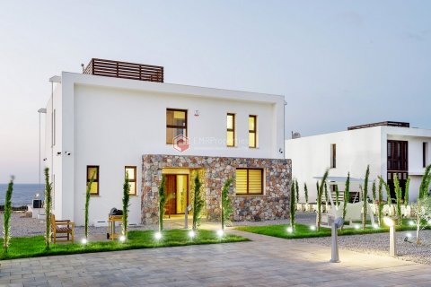 Villa for sale in Northern Cyprus, 4 bedrooms, 335m2, No. 138867 – photo 5