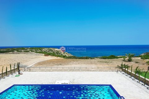Villa for sale in Northern Cyprus, 4 bedrooms, 335m2, No. 138867 – photo 9