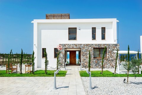 Villa for sale in Northern Cyprus, 4 bedrooms, 335m2, No. 138867 – photo 13