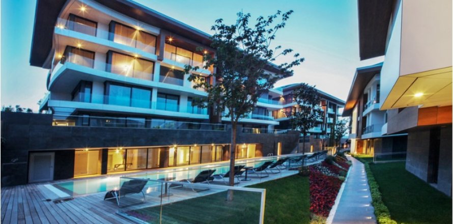 4+1 Lejlighed i Istanbul, Tyrkiet Nr. 131300