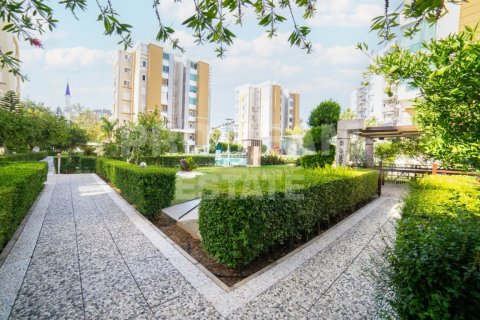 آپارتمان در Lara،  Antalya ، ترکیه 155 متر مربع.  شماره 146843 - 2