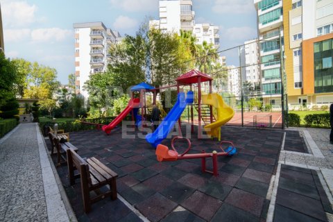 آپارتمان در Lara،  Antalya ، ترکیه 155 متر مربع.  شماره 146843 - 4