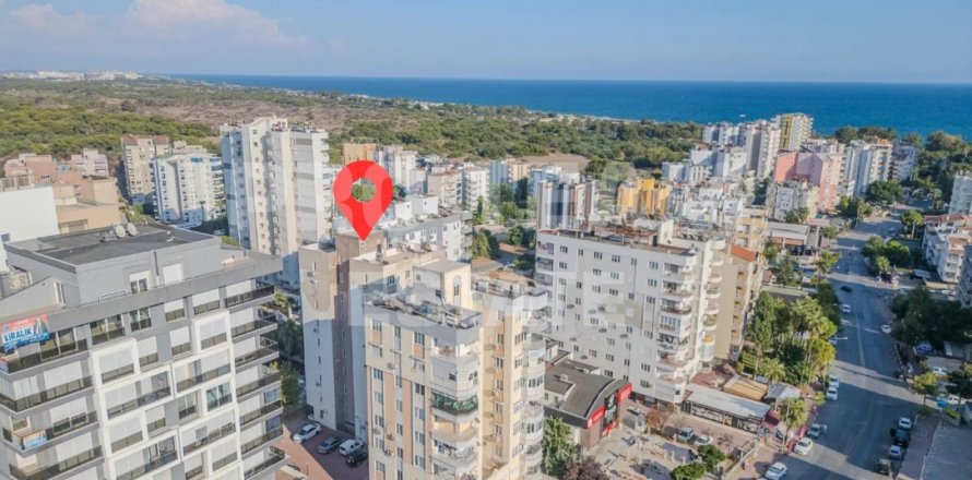 Apartment in Lara, Antalya, Turkey No. 211675