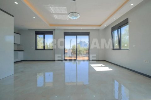 Villa i Dosemealti, Antalya, Tyrkia Nr. 211673 - 7