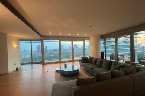 Продажа квартиры в Стамбуле, Турция 3+1, 300м2, №131306 – фото 11
