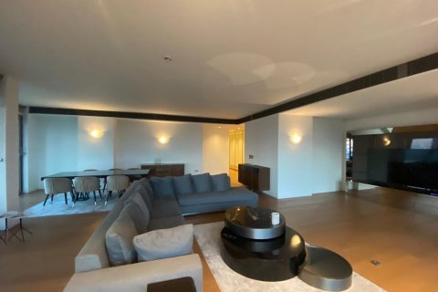 Продажа квартиры в Стамбуле, Турция 3+1, 300м2, №131306 – фото 15