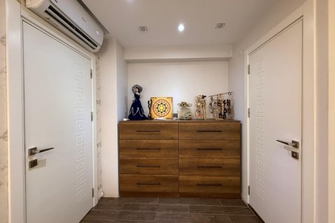 آپارتمان در Antalya ، ترکیه 3 خوابه ، 180 متر مربع. شماره 211307 - 21
