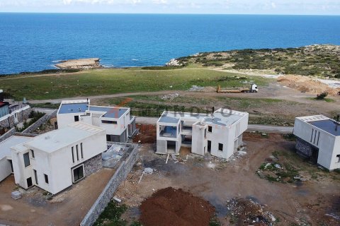 2+1 Villa i Bahceli, Girne, Nr. 152293