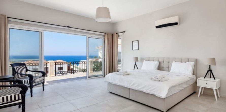 4+1 Villa in Sea Magic Garden, Esentepe, Girne,  Nr. 153511