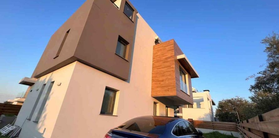 3+1 Villa  i Girne,  Nr. 190796
