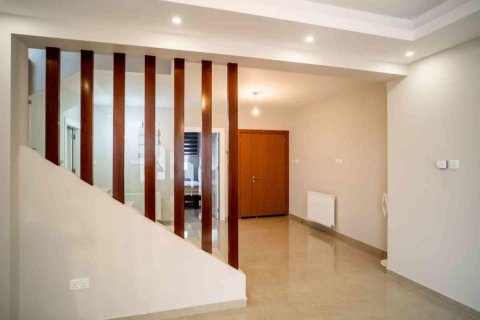 4+1 Villa in Girne, Nr. 190792 - 11