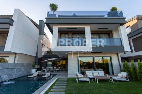 Villa  in Dosemealti, Antalya, Turkey No. 122763