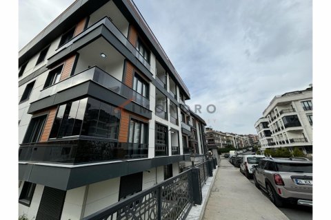 2+1 Apartment in Beylikduezue, Istanbul, Turkey No. 190581