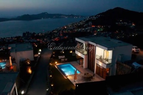 5+1 Villa  i Bodrum, Mugla, Tyrkia Nr. 190603 - 19
