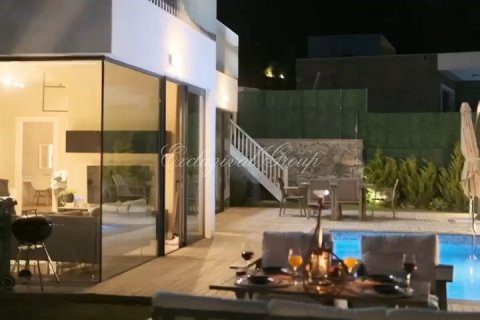 5+1 Villa  i Bodrum, Mugla, Tyrkia Nr. 190603 - 21