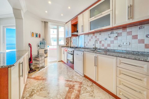 Продажа квартиры  в Аланье, Анталье, Турция 4+1, 187м2, №144396 – фото 12