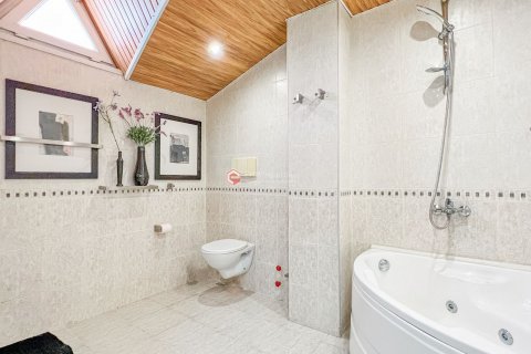 Продажа квартиры  в Аланье, Анталье, Турция 4+1, 187м2, №144396 – фото 27