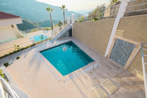 4+1 Villa  in Alanya, Antalya, Türkei Nr. 144387 - 4