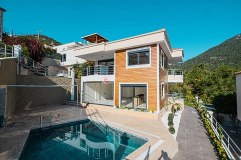 4+1 Villa  in Alanya, Antalya, Türkei Nr. 144387 - 2