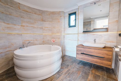 4+1 Villa  in Alanya, Antalya, Türkei Nr. 144387 - 18