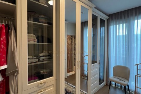 Apartment for sale  in Istanbul, Turkey, 4 bedrooms, 215m2, No. 147758 – photo 9