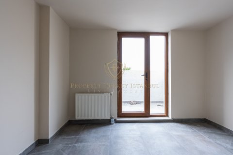 5+1 Villa  i Zekeriyakoy, Istanbul, Tyrkiet Nr. 147435 - 2