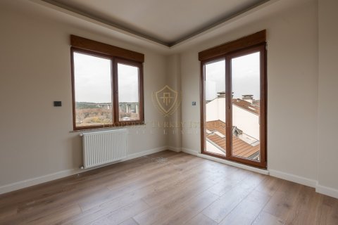 5+1 Villa  i Zekeriyakoy, Istanbul, Tyrkiet Nr. 147435 - 11
