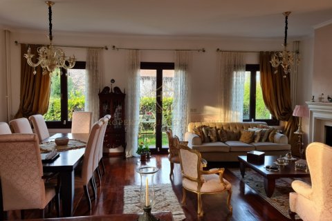 5+1 Villa  i Zekeriyakoy, Istanbul, Tyrkiet Nr. 147440 - 11
