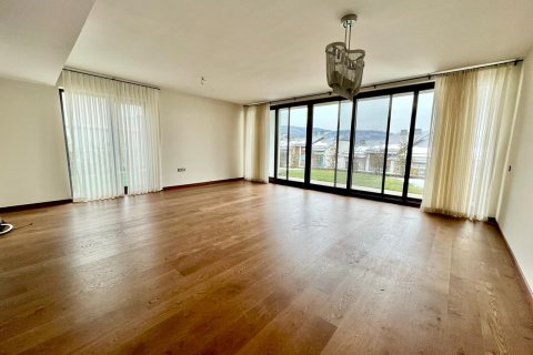 7+1 Villa  in Zekeriyakoy, Istanbul, Türkei Nr. 147436 - 3