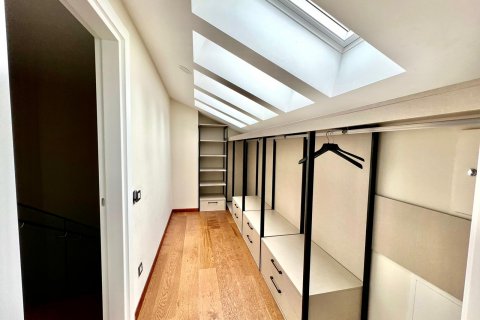 7+1 Villa  in Zekeriyakoy, Istanbul, Türkei Nr. 147436 - 2