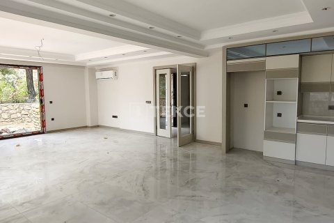 4+1 Villa  in Fethiye, Mugla, Türkei Nr. 194022 - 19