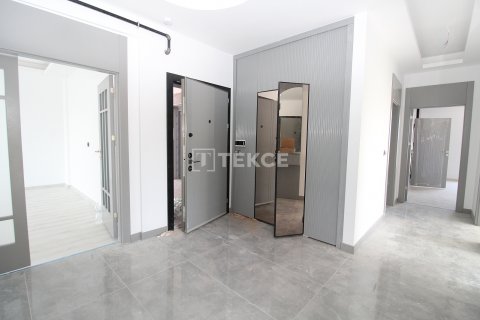 Продажа квартиры в Анкаре, Турция 4+1, 186м2, №211626 – фото 26
