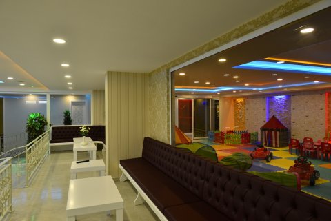 2+1 Leilighet  i Mahmutlar, Antalya, Tyrkia Nr. 117272 - 24