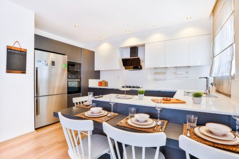 3+1 Lejlighed i Mersin, Tyrkiet Nr. 119321 - 12