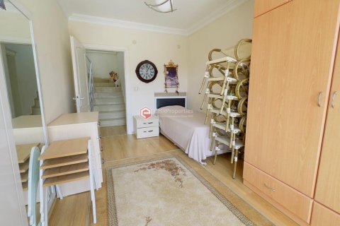 Villa for sale in Alanya, Antalya, Turkey, 4 bedrooms, 220m2, No. 191978 – photo 24
