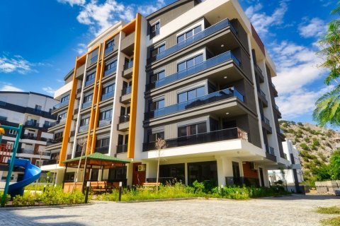 2+1 Apartment  in Konyaalti, Antalya, Turkey No. 210349