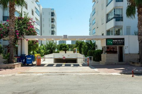2+1 Apartment  in Konyaalti, Antalya, Turkey No. 210346