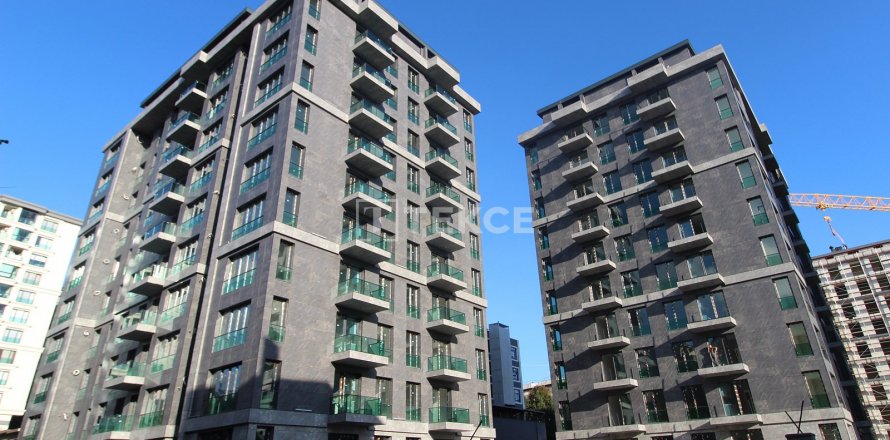 2+1 Apartment in Istanbul, Turkey No. 150060
