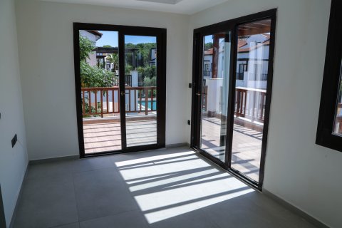 ویلا در  Belek ، ترکیه 46 متر مربع.  شماره 123148 - 28