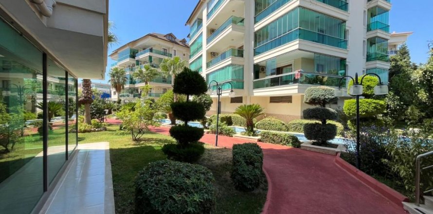 Lägenhet  i Oba, Antalya, Turkiet Nr. 210251