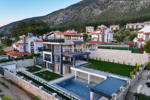 4+2 Villa  i Fethiye, Mugla, Tyrkia Nr. 83258
