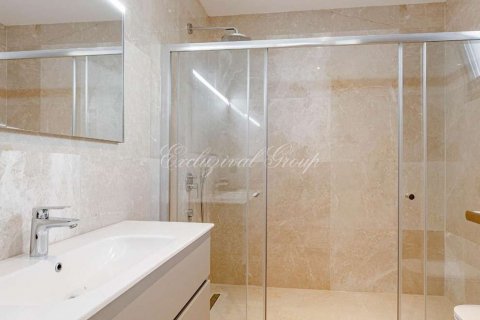5+1 Villa  i Bodrum, Mugla, Turkiet Nr. 188731 - 21