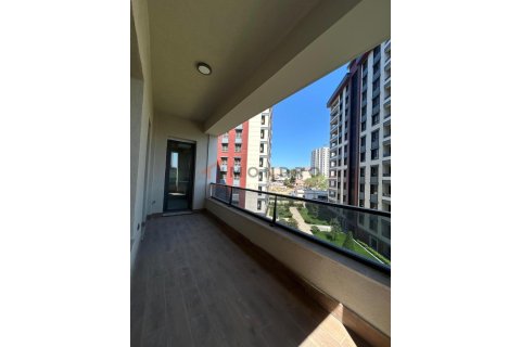 5+1 Wohnung  in Zeytinburnu, Istanbul, Türkei Nr. 152111 - 11