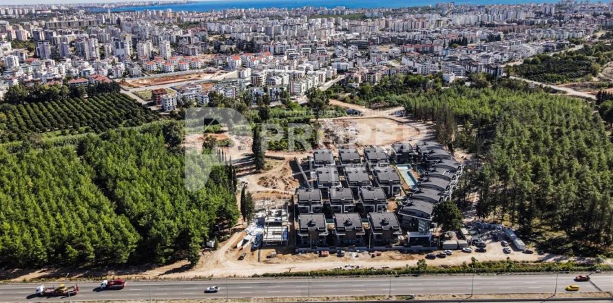 ویلا در Konyaalti،  Antalya ، ترکیه 400 متر مربع.  شماره 118835
