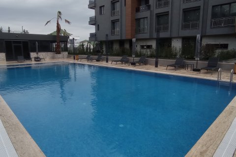 Продажа квартиры  в Бейликдюзю, Стамбуле, Турция 2+1, 140м2, №116119 – фото 3