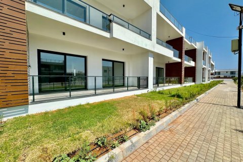 Продажа квартиры в Фамагусте, Северный Кипр 3 комн., 87м2, №211088 – фото 2