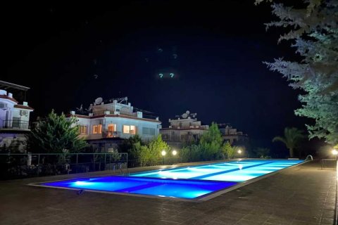3+1 Lejlighed  i Girne,  Nr. 190778